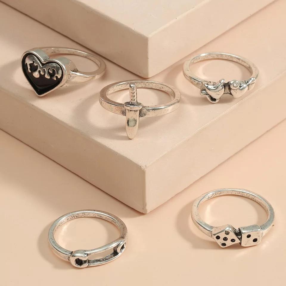 fancy 5 piece ring set silver