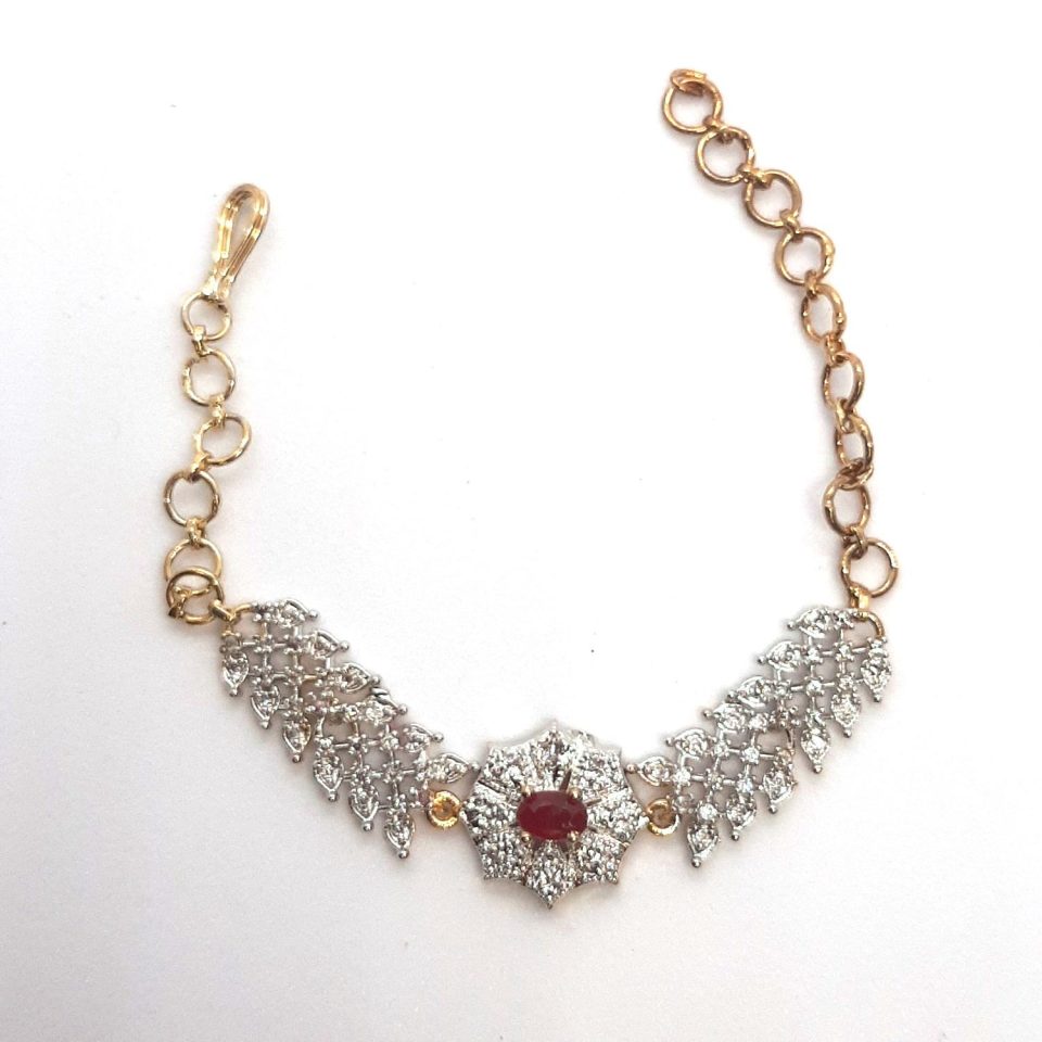 Ad studded pendant