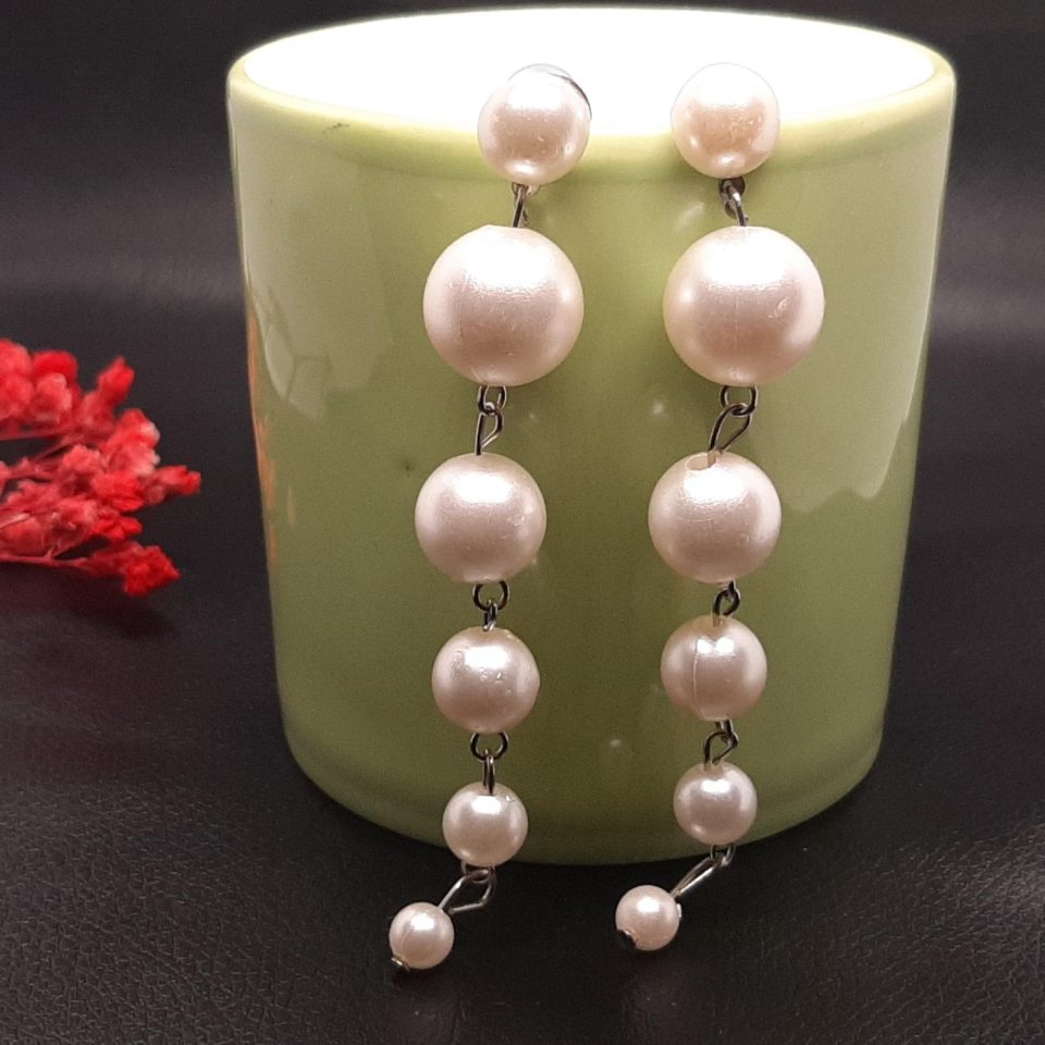 white pearl earrings long