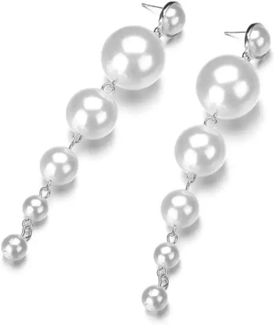 Amazon.com: Iaceble Boho Grape Pearl Earrings Pearl Tassel Stud Earrings  Pearl Cluster Earrings Gold Pearl Earrings Jewelry for Women and Girls :  Clothing, Shoes & Jewelry