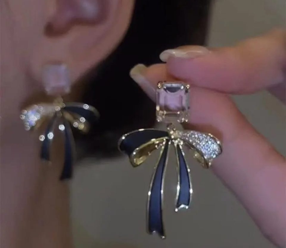 Star earrings